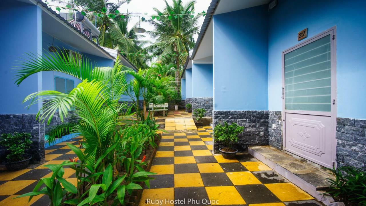 Ruby Phu Quoc Hostel Екстер'єр фото
