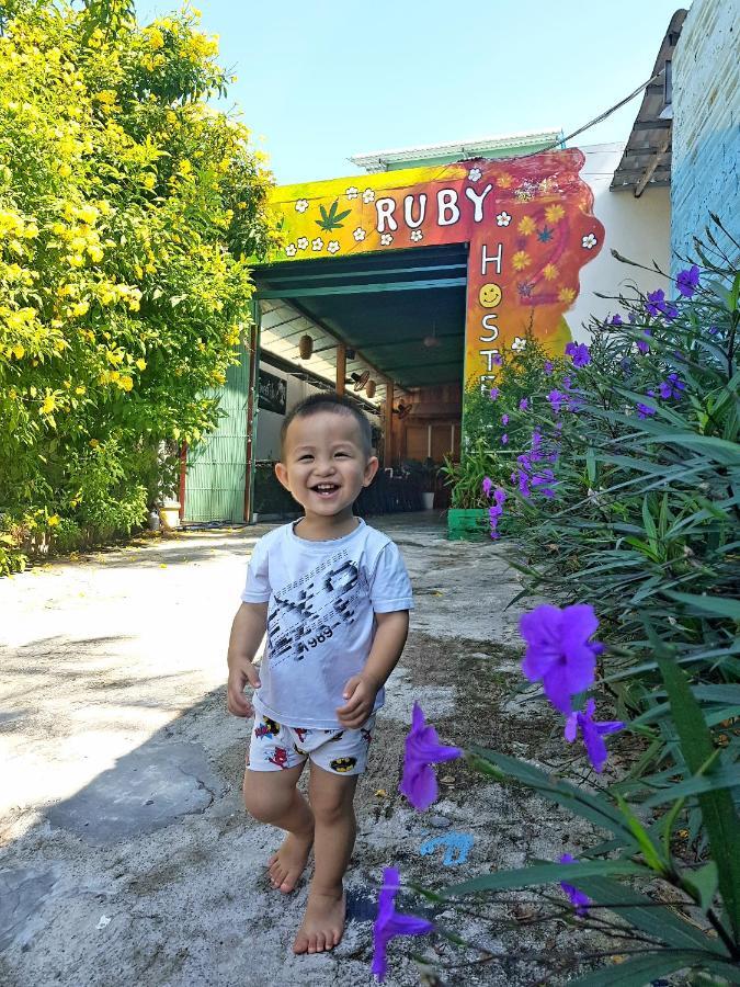 Ruby Phu Quoc Hostel Екстер'єр фото
